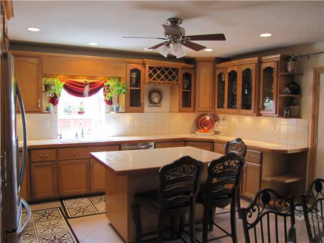 9026 Akard Street Spring Valley, CA 91977 - Photo 13 of 25 Gallery Image 13