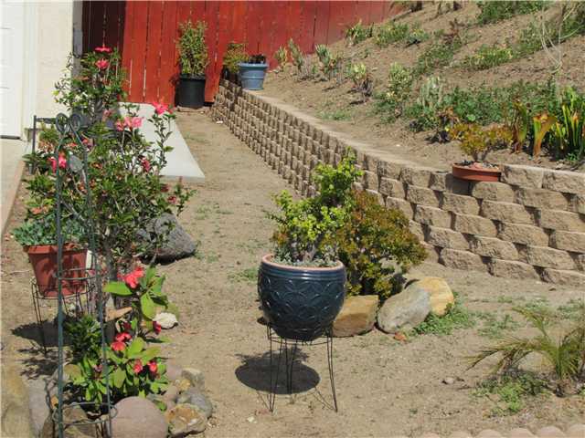 9026 Akard Street Spring Valley, CA 91977 - Photo 10 of 25 Gallery Image 10