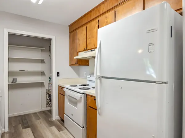 $1,500 | 398 Country Club Boulevard, Unit B3, Summerville, SC 29483