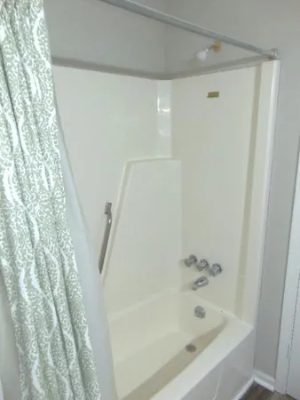 $1,500 | 398 Country Club Boulevard, Unit B3, Summerville, SC 29483