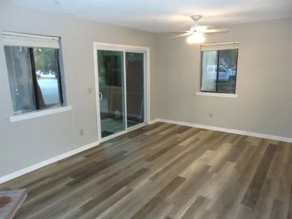 $1,500 | 398 Country Club Boulevard, Unit B3, Summerville, SC 29483