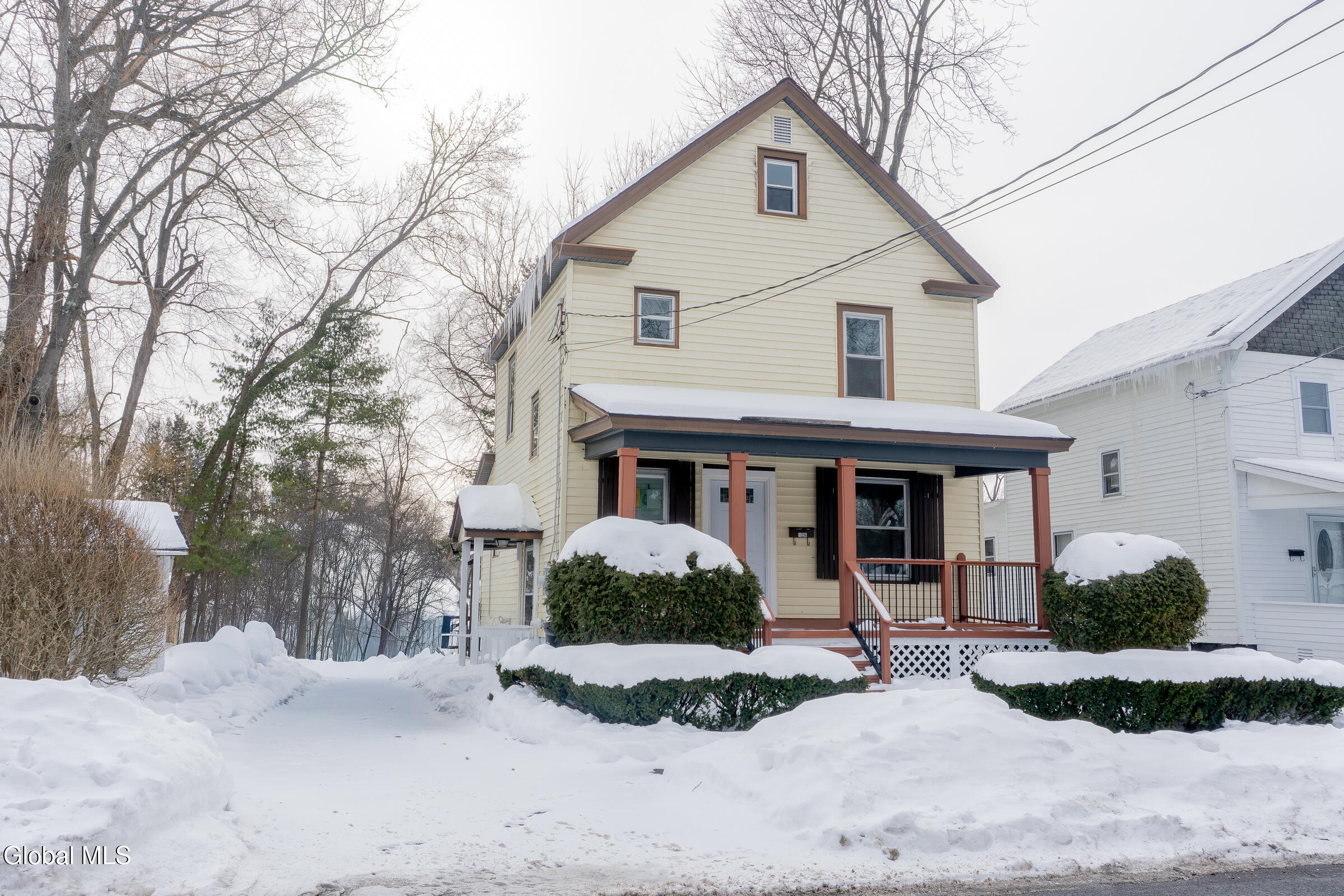 126 Manchester Road Schenectady, NY 12304 - Photo 35 of 39 35