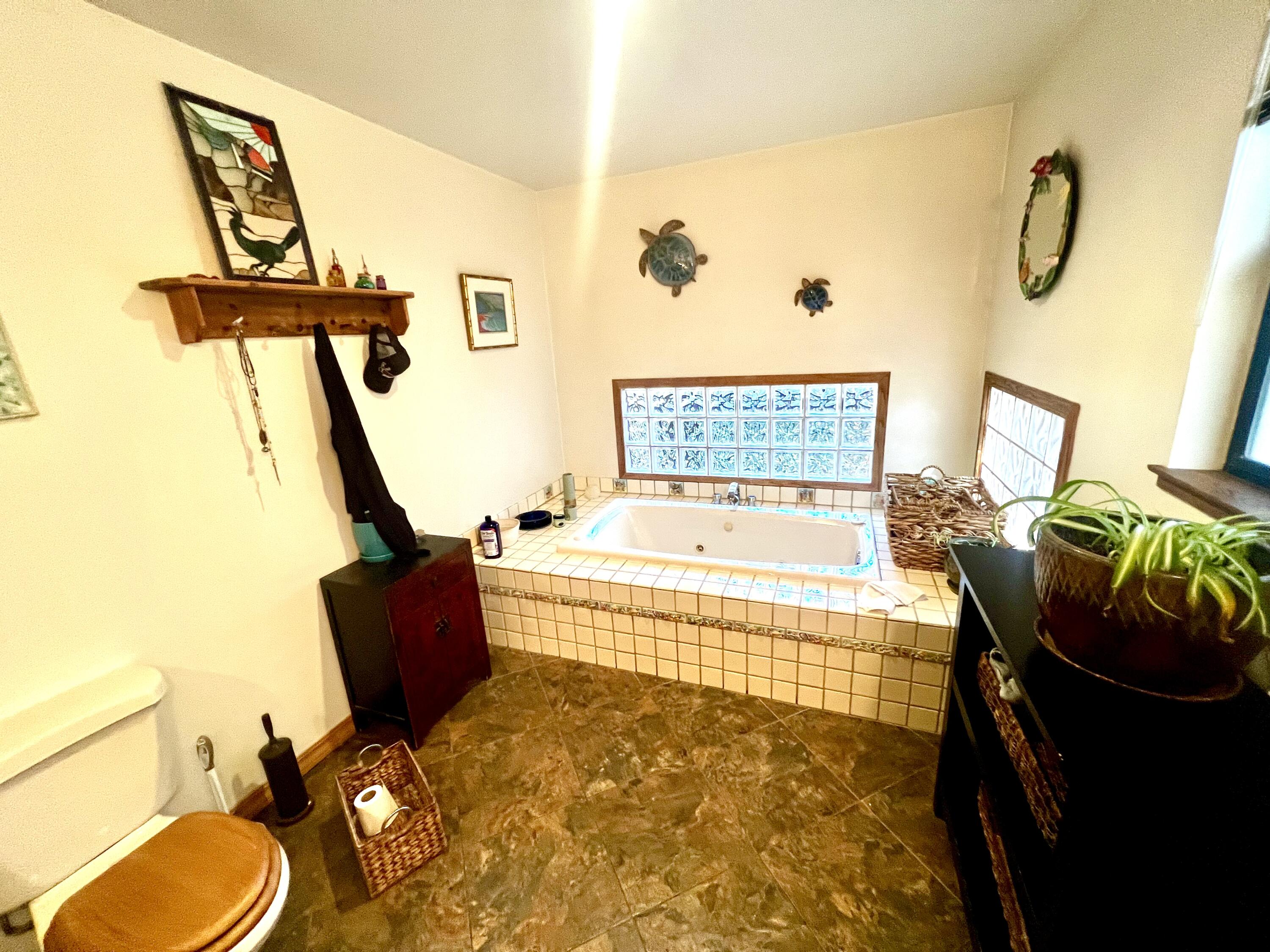 2400 Twin Trees Road Garberville, CA 95542 - Photo 40 of 56