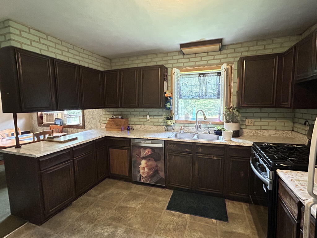 13577 Carpenter Road Guys Mills, PA 16327 - Photo 8 of 32 Gallery Image 8