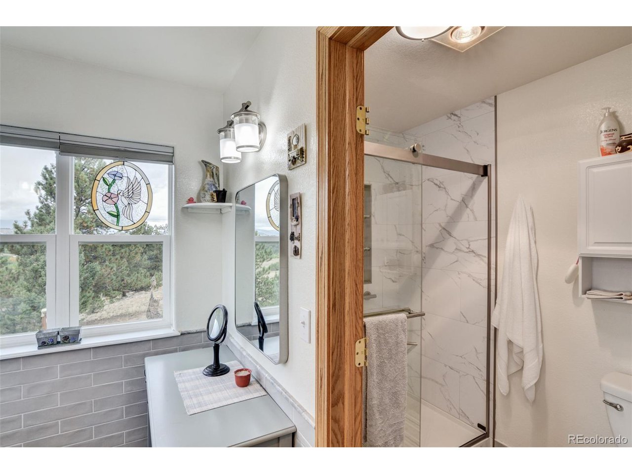 3480 Singletree Road Hartsel, CO 80449 - Photo 37 of 50 Nice Walk in Shower