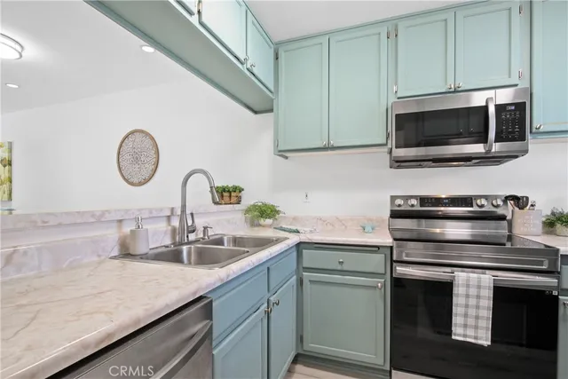 $448,000 | 26101 Vermont Avenue, Unit 103B, Harbor City, CA 90710