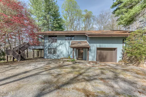 $525,000 | 431 Brentwood Pvt Drive, Blountville, TN 37617