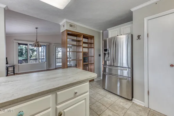 $525,000 | 431 Brentwood Pvt Drive, Blountville, TN 37617