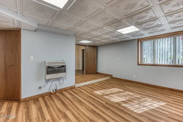 $525,000 | 431 Brentwood Pvt Drive, Blountville, TN 37617