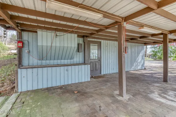 $525,000 | 431 Brentwood Pvt Drive, Blountville, TN 37617