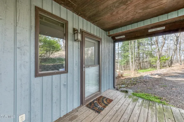 $525,000 | 431 Brentwood Pvt Drive, Blountville, TN 37617