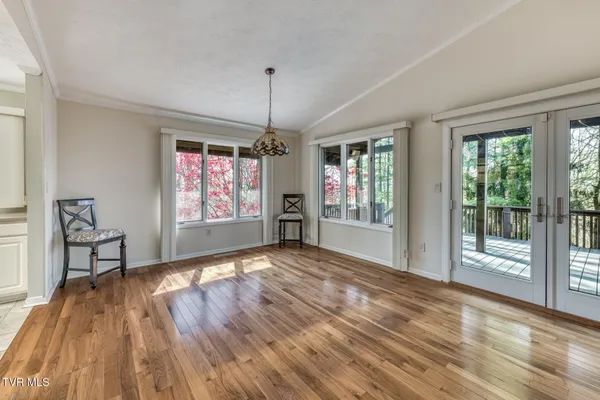 $525,000 | 431 Brentwood Pvt Drive, Blountville, TN 37617