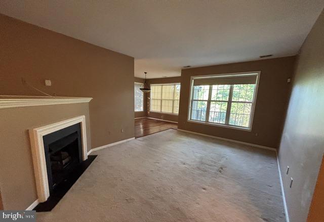 107 Kyle Way Trenton, NJ 08628 - Photo 2 of 8