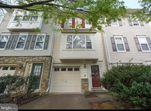 $2,700 | 13513 Niagara Falls Court, Germantown, MD 20874