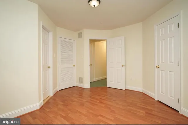 $2,700 | 13513 Niagara Falls Court, Germantown, MD 20874