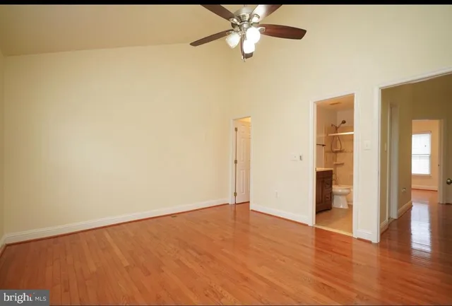 $2,700 | 13513 Niagara Falls Court, Germantown, MD 20874