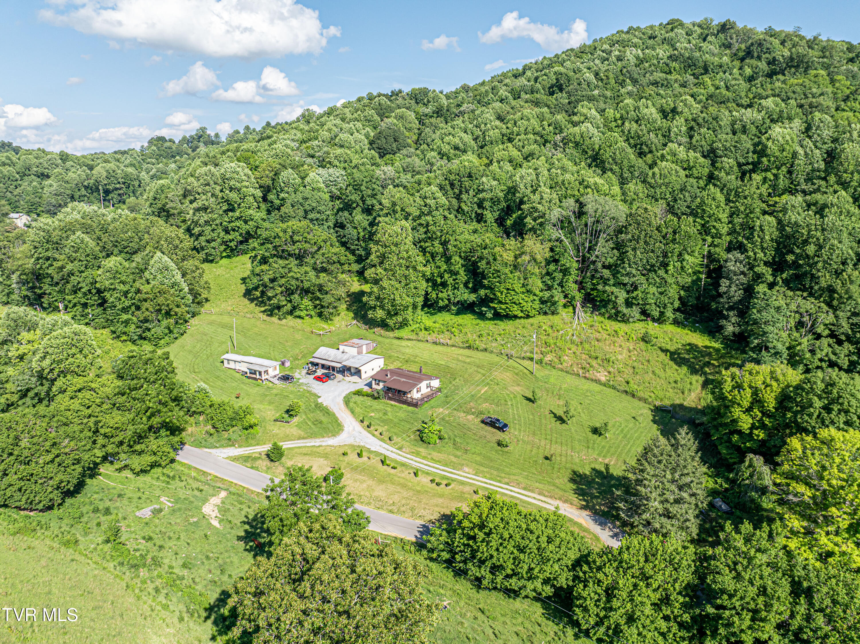 4432 Walker Mountain Road Bristol, VA 24202 - Photo 66 of 73 Walker Mountain-32