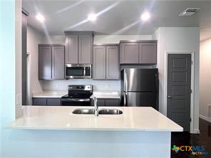 202 Riptide Road, Unit B Temple, TX 76501 - Photo 7 of 9