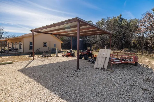 a view of outdoor space