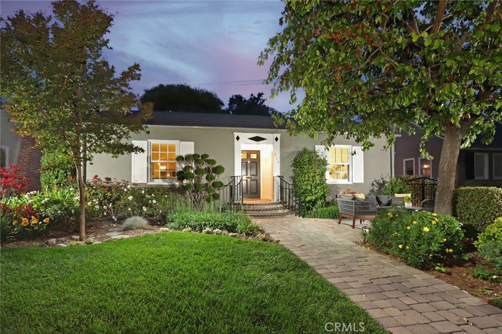 210 Sierra View Road Pasadena, CA 91105 - Photo 3 of 65 a front view of a house with garden