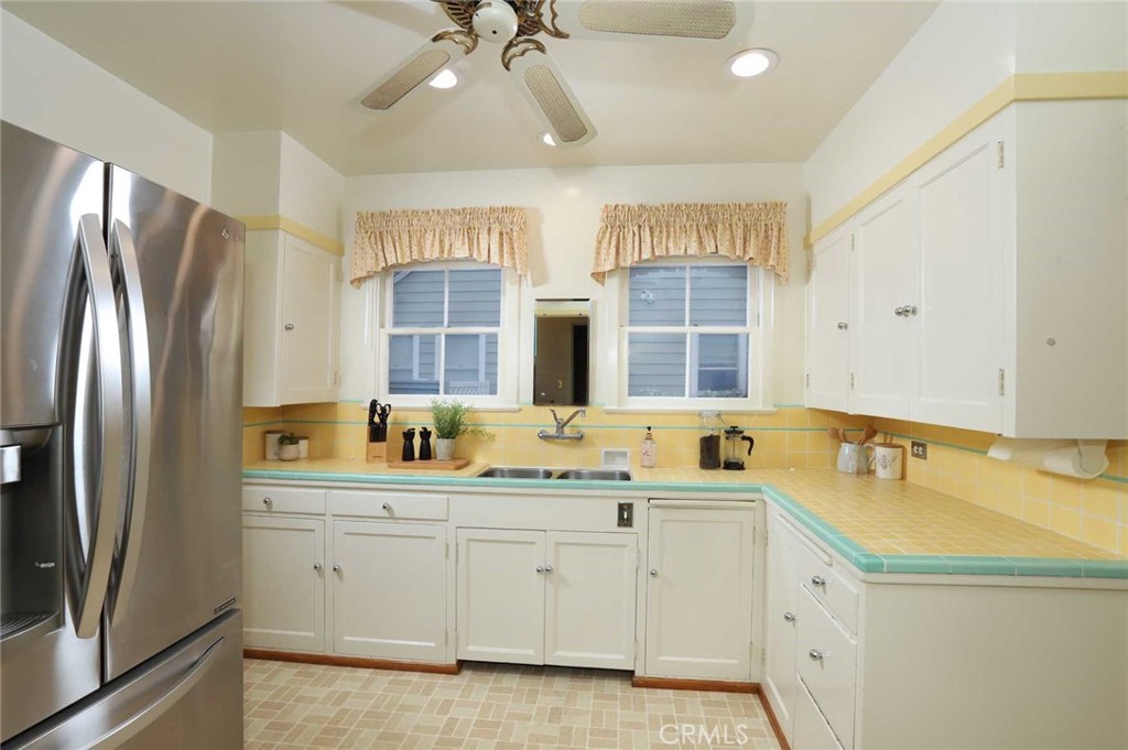 210 Sierra View Road Pasadena, CA 91105 - Photo 37 of 65