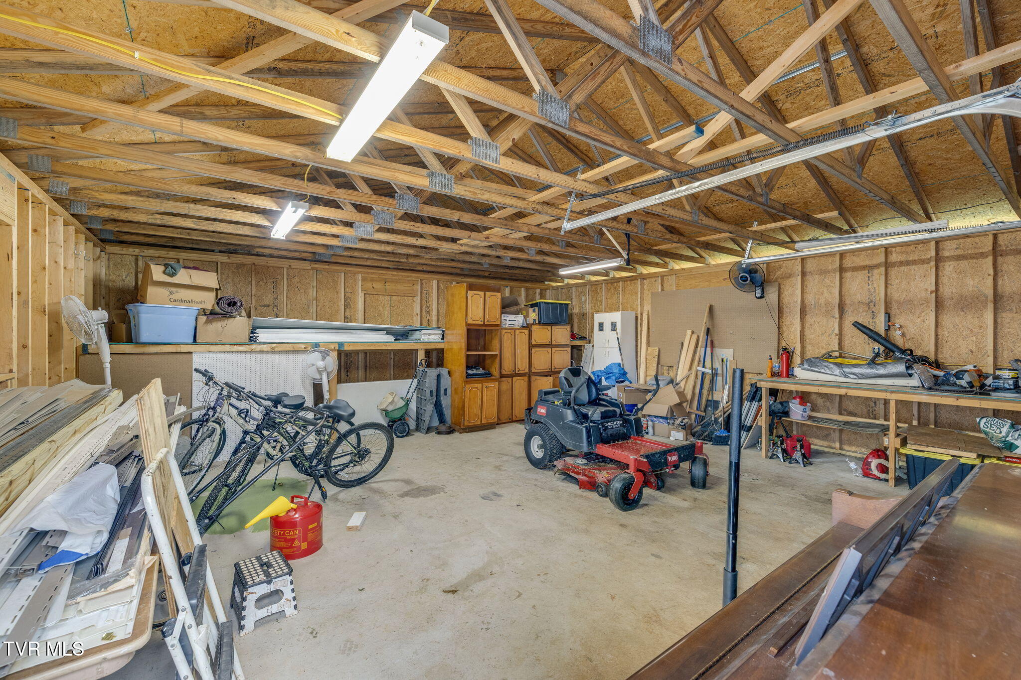 2108 State Line Road Elizabethton, TN 37643 - Photo 31 of 38 030