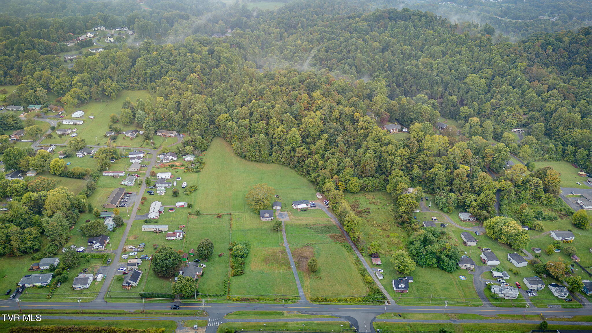 2108 State Line Road Elizabethton, TN 37643 - Photo 32 of 38 101