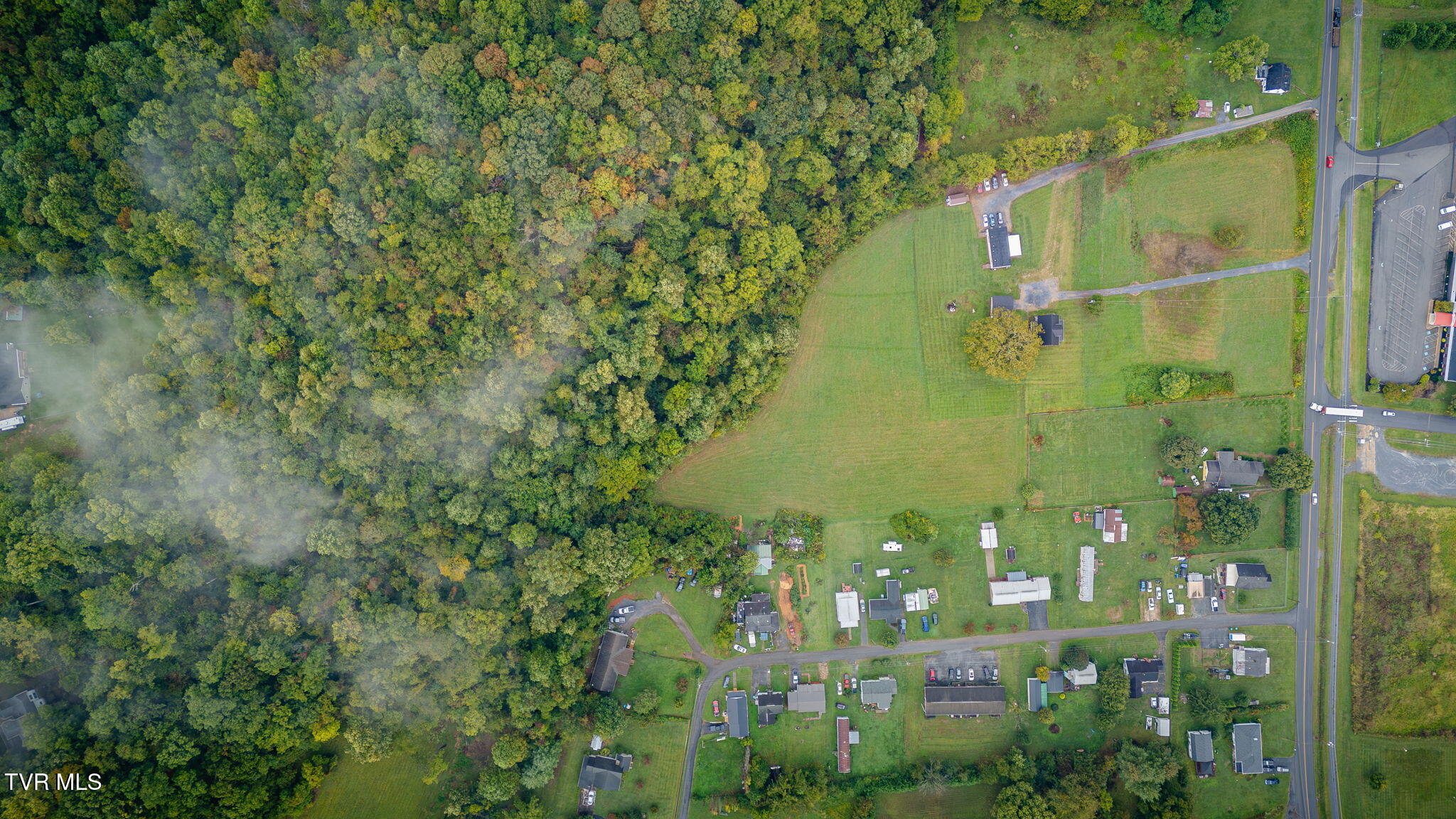 2108 State Line Road Elizabethton, TN 37643 - Photo 37 of 38 106