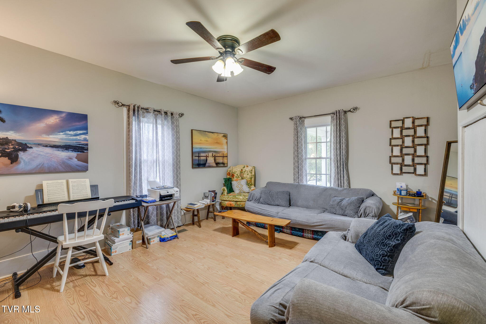 2108 State Line Road Elizabethton, TN 37643 - Photo 8 of 38 007