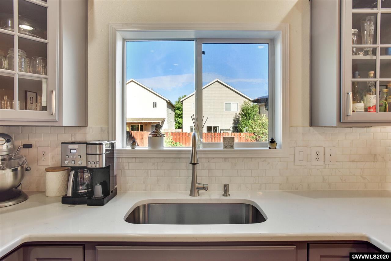 671 Jasmine Circle, Unit CL Independence, OR 97351 - Photo 11 of 26