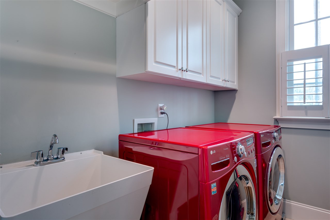 2412 Loring Court Raleigh, NC 27613 - Photo 20 of 30 Laundry