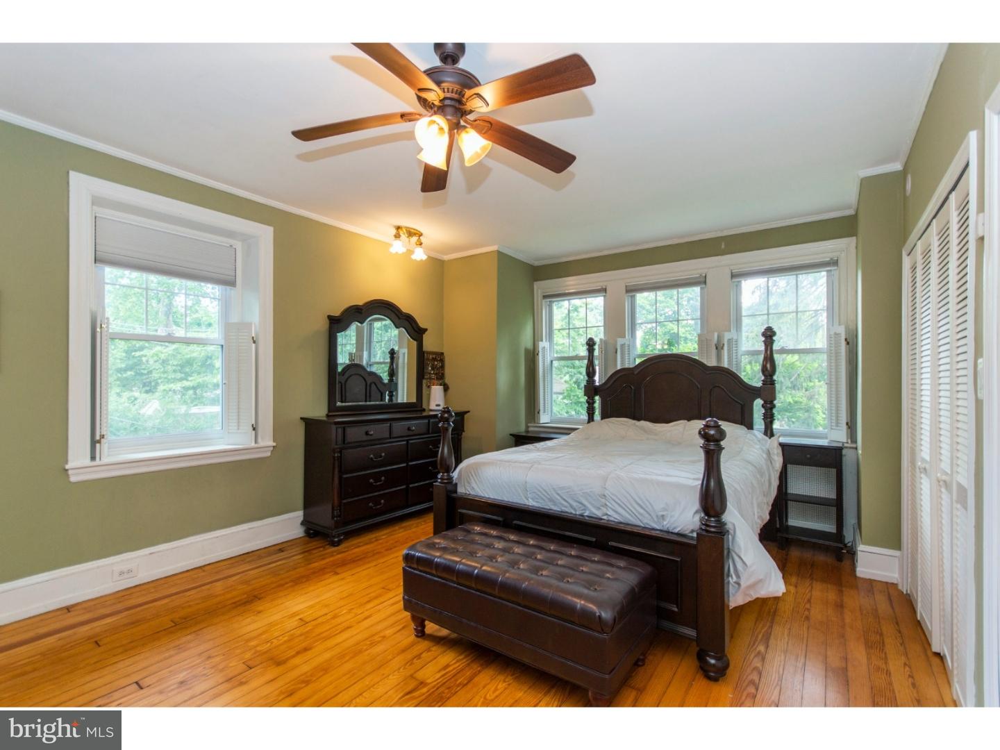 608 Vernon Road Philadelphia, PA 19119 - Photo 12 of 25