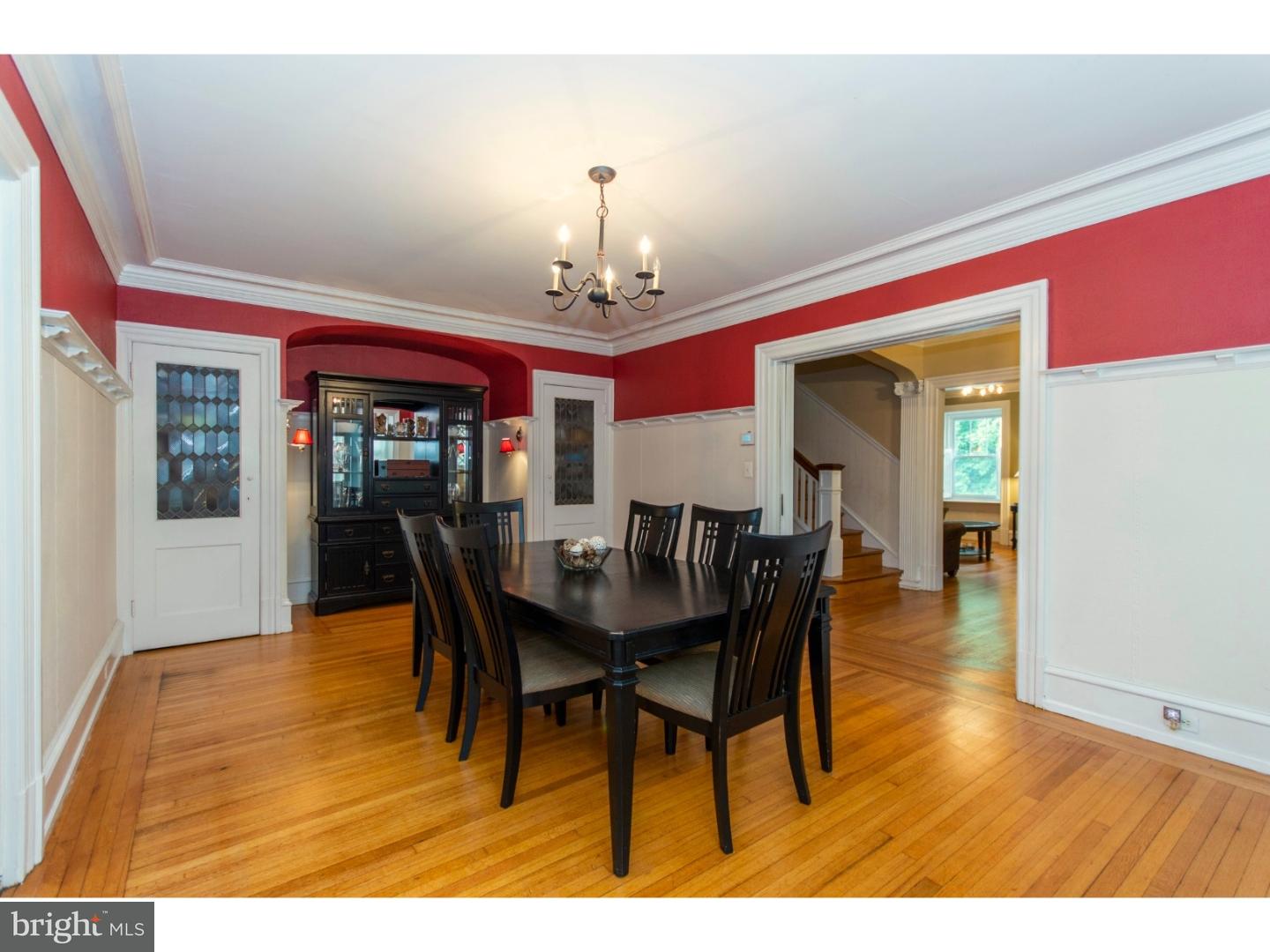 608 Vernon Road Philadelphia, PA 19119 - Photo 4 of 25