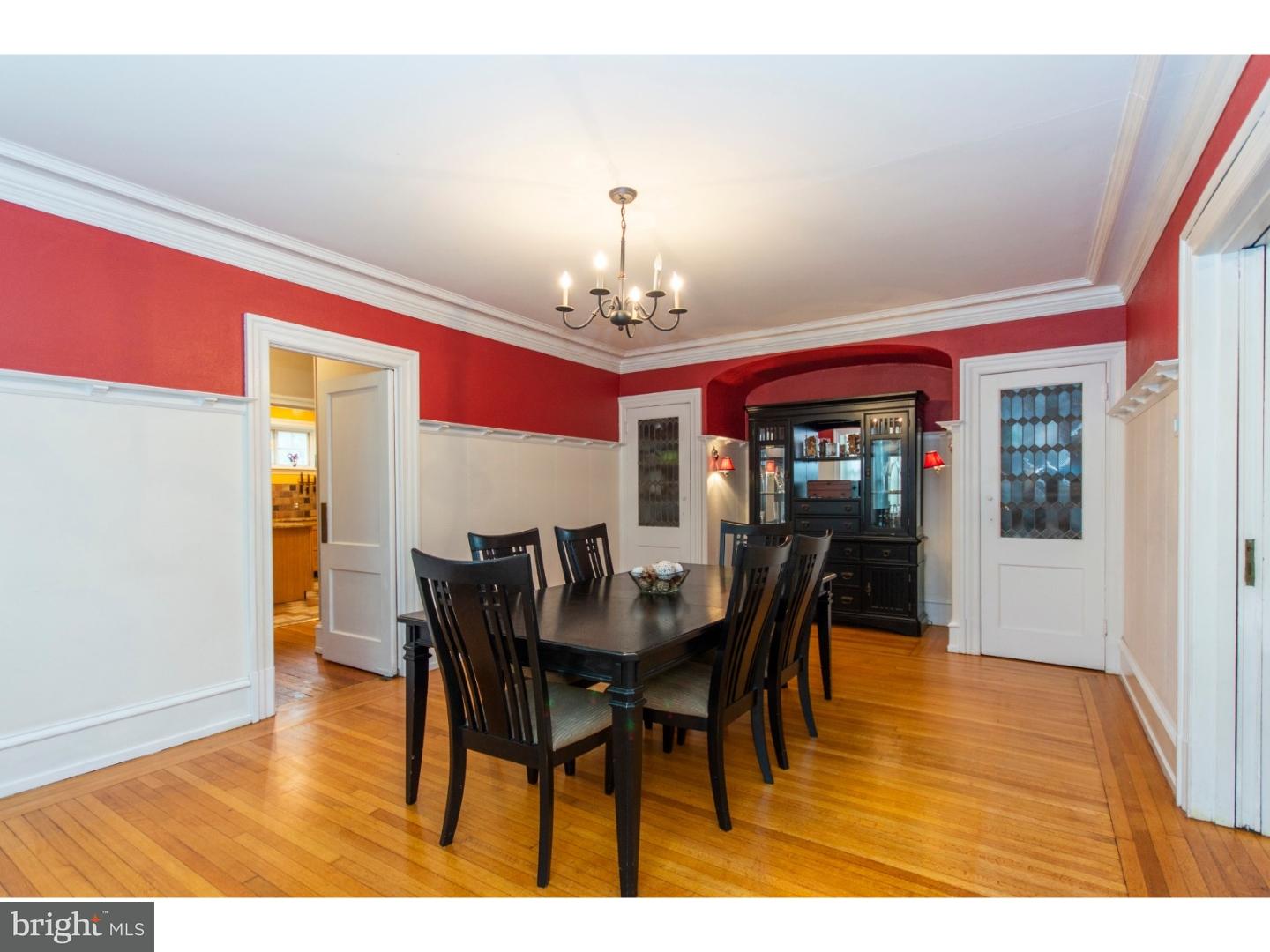 608 Vernon Road Philadelphia, PA 19119 - Photo 5 of 25