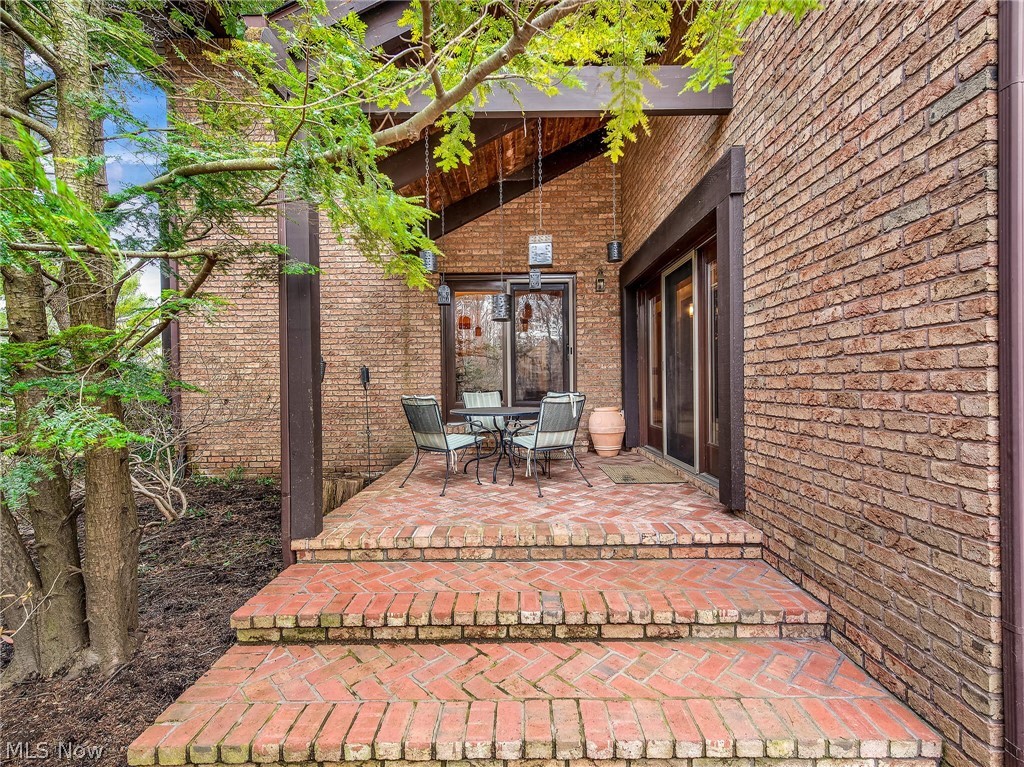 1026 Rambling Way Akron, OH 44333 - Photo 23 of 34 Gallery Image 23
