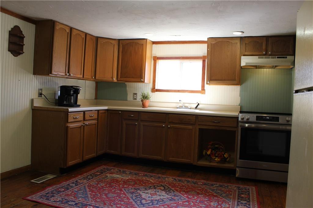 283 Duck Hollow Road Uniontown, PA 15401 - Photo 13 of 32 large eat in kitchen