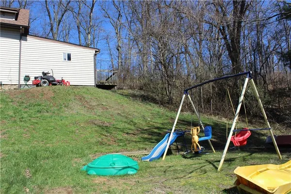 $124,900 | 283 Duck Hollow Road, Uniontown, PA 15401