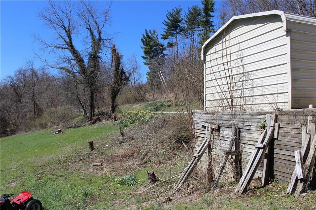 283 Duck Hollow Road Uniontown, PA 15401 - Photo 9 of 32