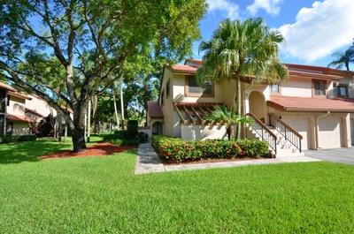 5530 Coach House Circle, Unit E Boca Raton, FL 33486 - Photo 2 of 19 Quiet Corner Setting