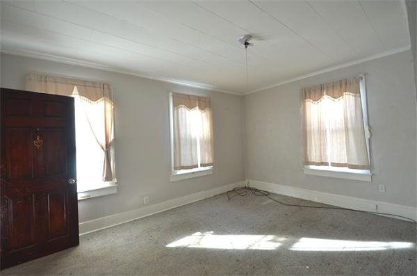 19 Whitcomb Street Webster, MA 01570 - Photo 15 of 30 Gallery Image 15