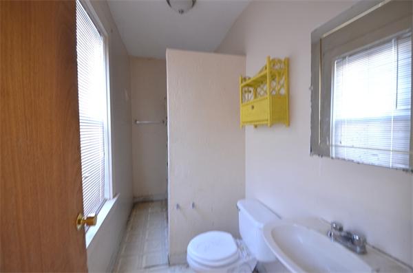 19 Whitcomb Street Webster, MA 01570 - Photo 20 of 30 Gallery Image 20