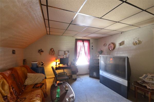19 Whitcomb Street Webster, MA 01570 - Photo 27 of 30 Gallery Image 27