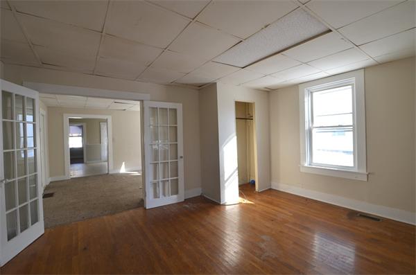 19 Whitcomb Street Webster, MA 01570 - Photo 10 of 30 Gallery Image 10