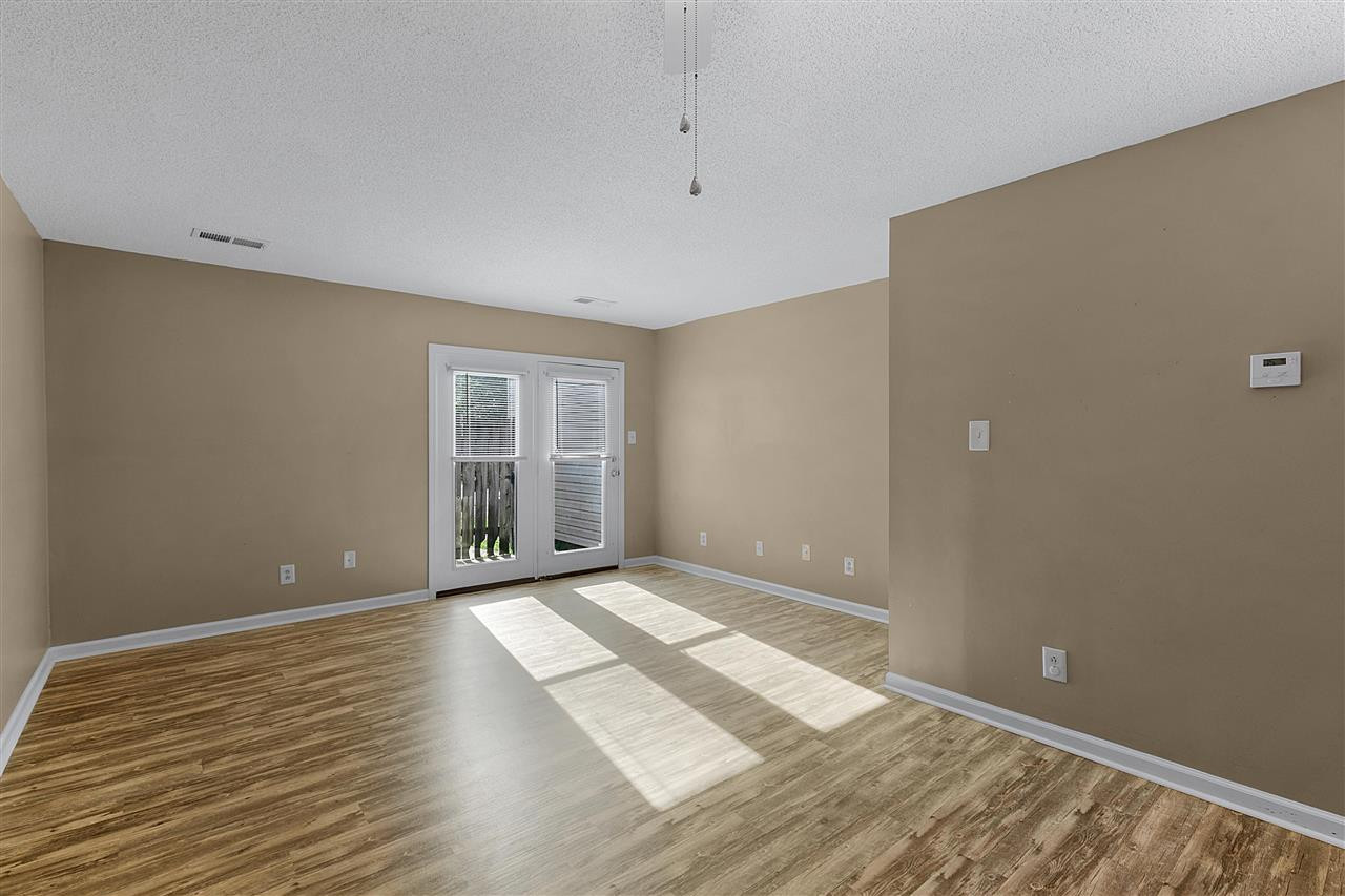 725 Walker Road Jackson, TN 38305 - Photo 8 of 13 Photo 8