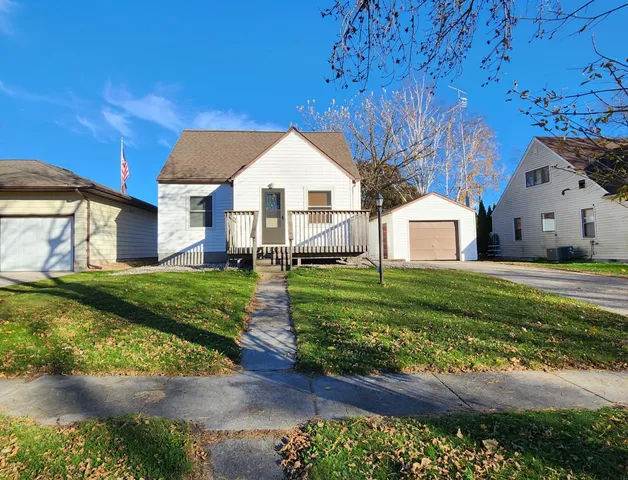 $102,000 | 302 3rd Street, Danube, MN 56230