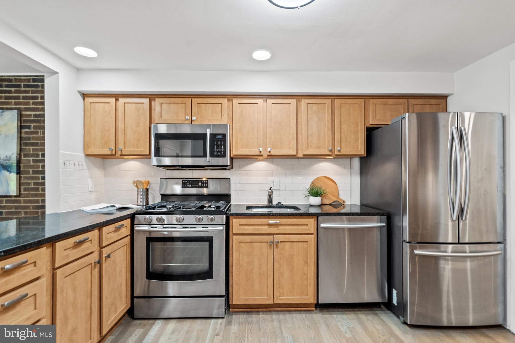 2362 Soft Wind Court Reston, VA 20191 - Photo 8 of 65 Gallery Image 8