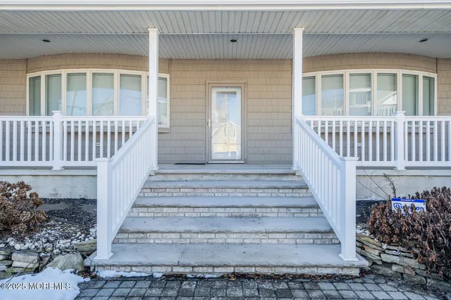 $8,950 | 115 North Ocean Avenue, Seaside Park, NJ 08752