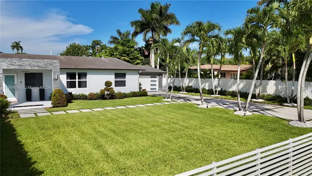 $14,000 | 14441 South Biscayne River Drive, Miami, FL 33161