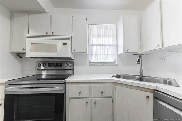 $114,999 | 1982 Southwest Palm City Road, Unit I, Stuart, FL 34994
