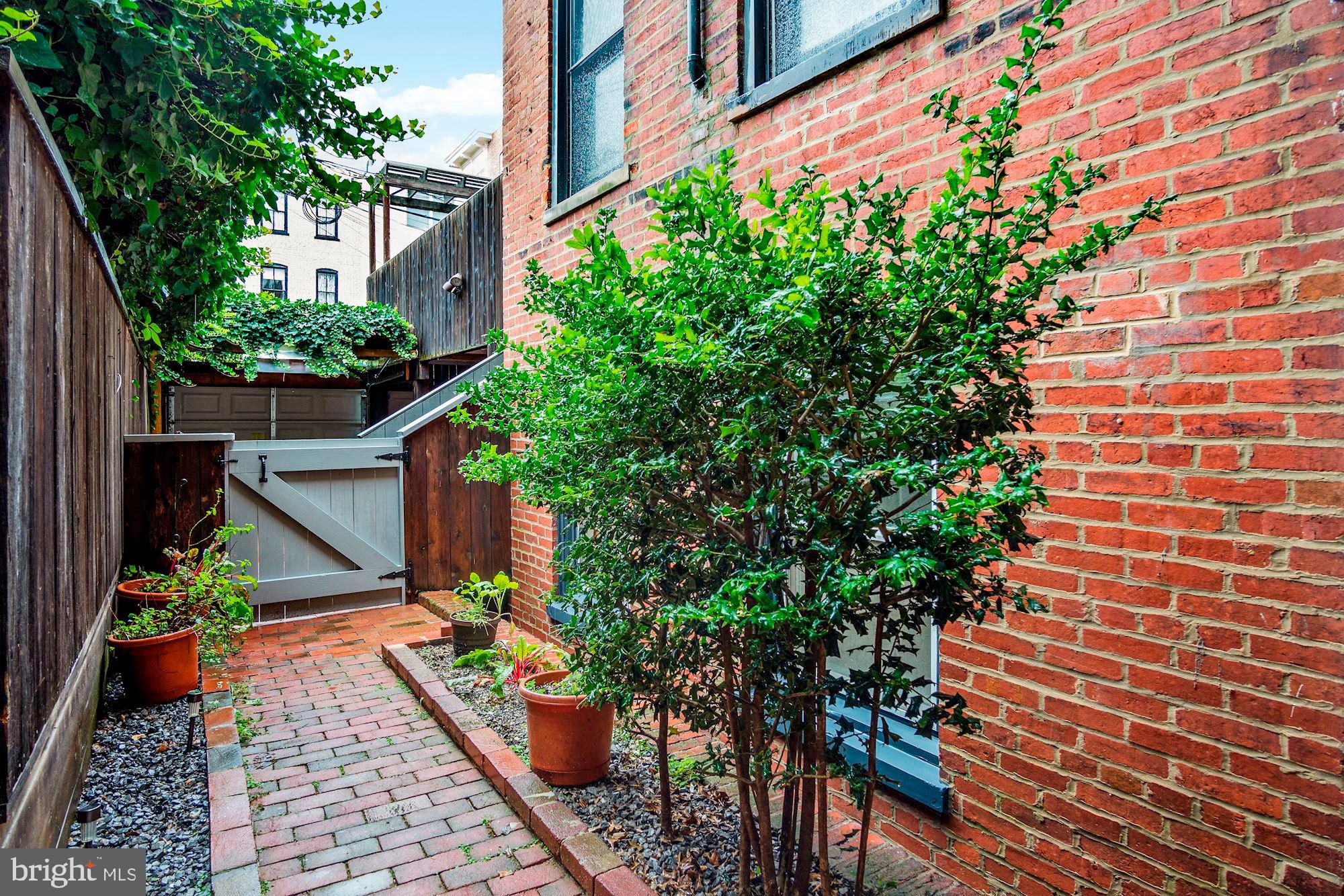 1616 S Street Northwest Washington, DC 20009 - Photo 30 of 32 Private Outdoor Space